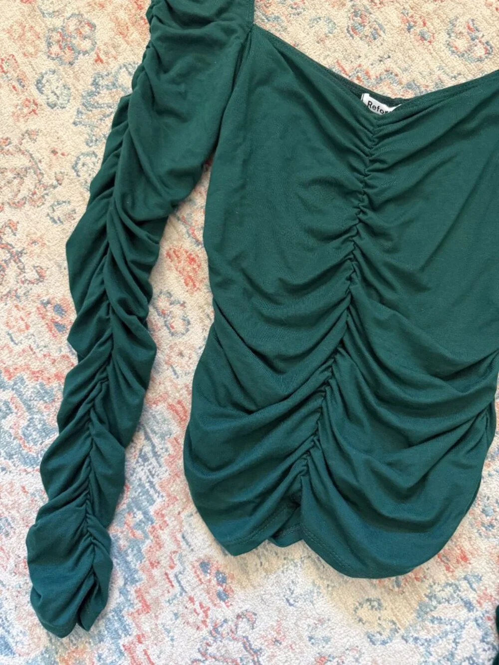 Reformation Esra Ruched Top : Medium - Picture 4 of 7